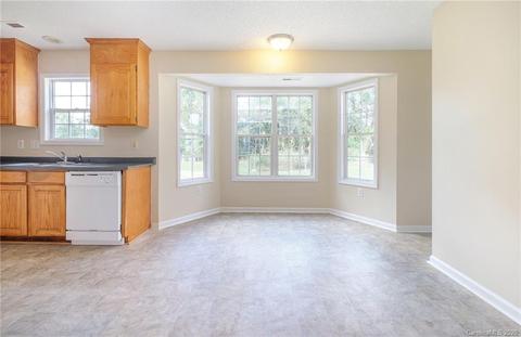 7005 Windsong Way, Wingate, NC 28174 photo 10