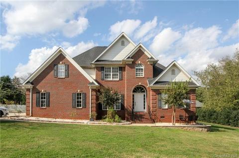 5912 Meadowmere Dr, Monroe, NC 28110 photo 1