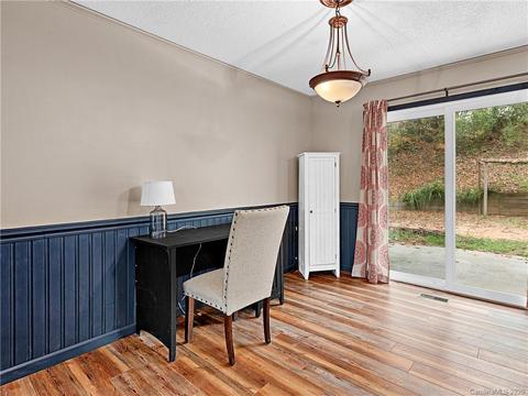 155 Dillow Ln, Brevard, NC 28712 photo 4