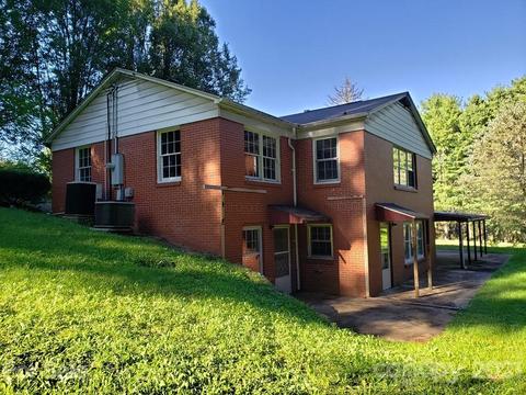 21 Forest View Cir, Canton, NC 28716 photo 2