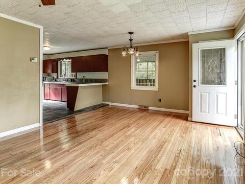 51 Jaffe Rd, Rosman, NC 28772 photo 5