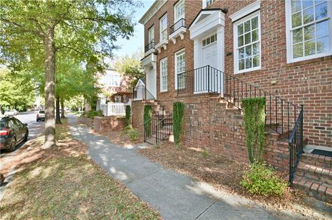 454 Davidson Gateway Dr, Davidson, NC 28036 photo 2