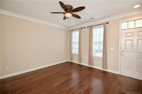 454 Davidson Gateway Dr, Davidson, NC 28036 photo 4