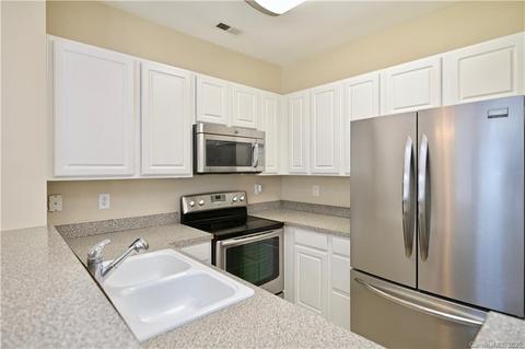 454 Davidson Gateway Dr, Davidson, NC 28036 photo 10