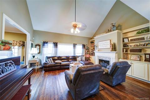 1126 Stable Rd, Concord, NC 28025 photo 9