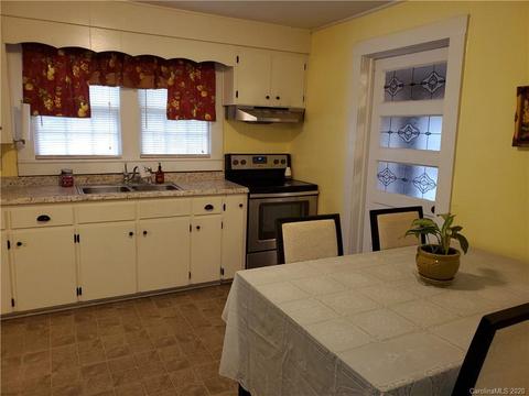 113 Conley St, Morganton, NC 28655 photo 8