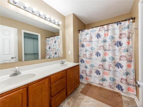 5065 Grain Ct, Conover, NC 28613 photo 17