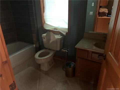 128 Windy Knob Trl, Seven Devils, NC 28604 photo 32