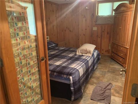 128 Windy Knob Trl, Seven Devils, NC 28604 photo 25