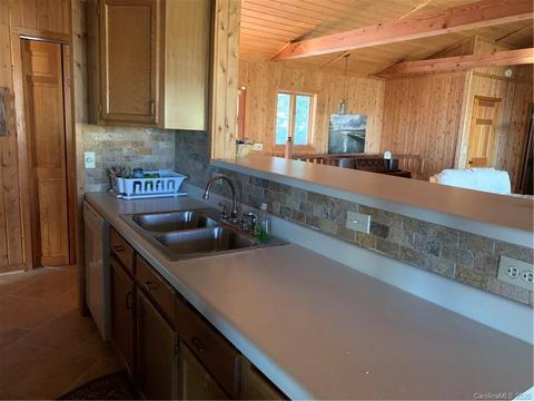 128 Windy Knob Trl, Seven Devils, NC 28604 photo 43