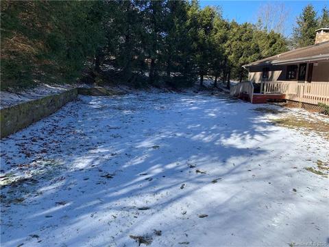 128 Windy Knob Trl, Seven Devils, NC 28604 photo 8