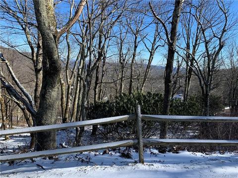 128 Windy Knob Trl, Seven Devils, NC 28604 photo 40