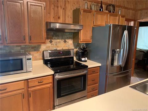128 Windy Knob Trl, Seven Devils, NC 28604 photo 33
