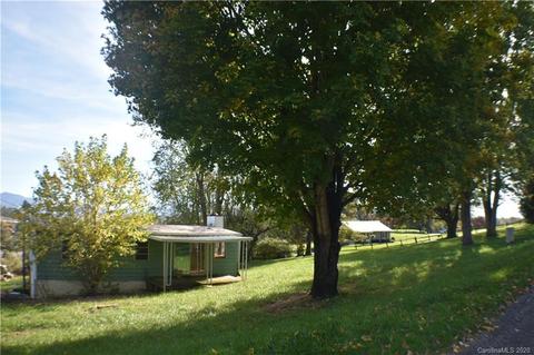 49 Trantham Rd, Canton, NC 28716 photo 7