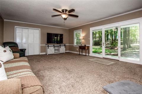 7852 Golf Course Dr, Denver, NC 28037 photo 20