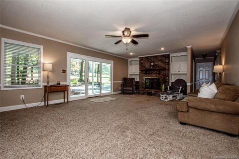 7852 Golf Course Dr, Denver, NC 28037 photo 16
