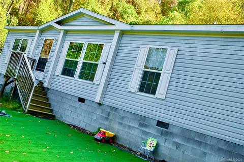 261 Arnold Hl, Sylva, NC 28779 photo 1