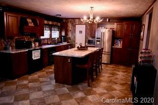 261 Arnold Hl, Sylva, NC 28779 photo 5