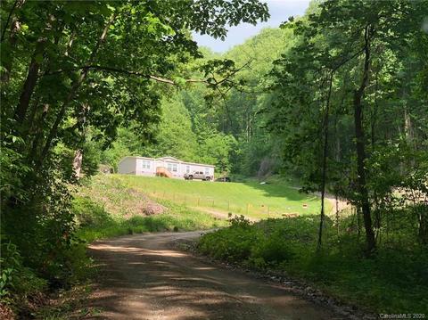 261 Arnold Hl, Sylva, NC 28779 photo 2