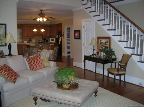 18504 Square Sail Rd, Cornelius, NC 28031 photo 4