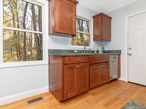 145 Tranquilite Dr, Brevard, NC 28712 photo 5