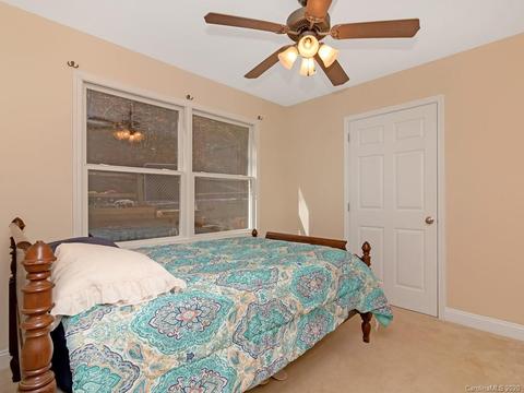 145 Tranquilite Dr, Brevard, NC 28712 photo 11