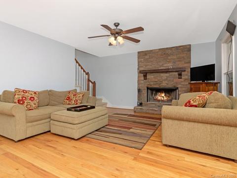 145 Tranquilite Dr, Brevard, NC 28712 photo 8
