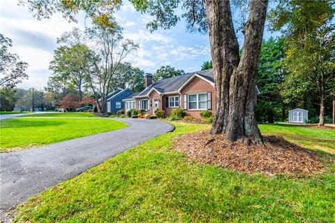 731 9th St NW, Hickory, NC 28601 photo 29