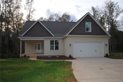 1011 Kendrick Rd, Clover, SC 29710 photo 1