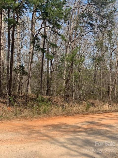 000 Mollys Backbone Rd, Catawba, NC 28609