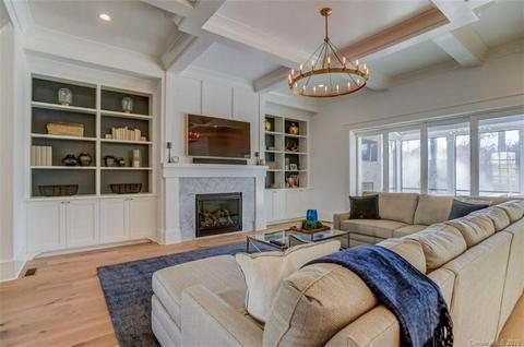 18122 Bear Track Dr, Davidson, NC 28036 photo 3
