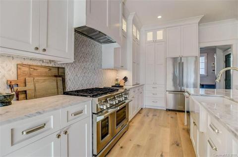 18122 Bear Track Dr, Davidson, NC 28036 photo 8