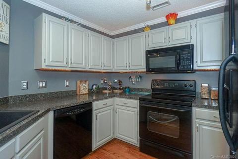 1035 Southwest Dr, Davidson, NC 28036 photo 4
