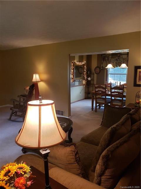 2 Crestbrook Dr, Arden, NC 28704 photo 12