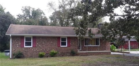 1089 Cedar Creek Rd, Biscoe, NC 27209 photo 1