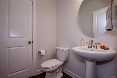 15520 Queens Trail Dr, Davidson, NC 28036 photo 10