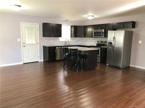 108 Serenity Ln, Hickory, NC 28601 photo 5