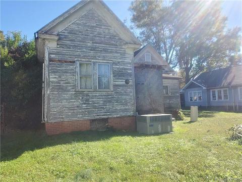 147 Cabarrus Ave E, Concord, NC 28025 photo 3