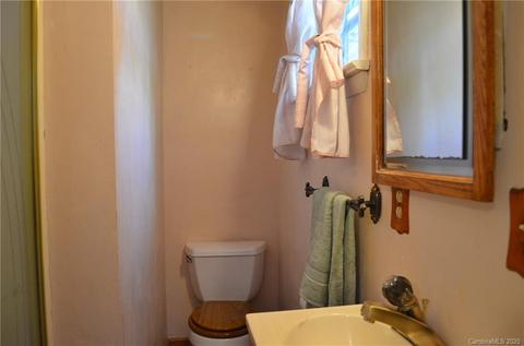 1868 Noah Path, Conover, NC 28613 photo 33