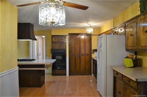 1868 Noah Path, Conover, NC 28613 photo 20