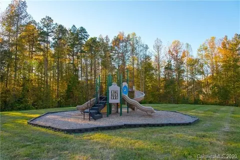 2831 Turquoise Cir, Davidson, NC 28036 photo 21