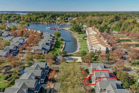 19509 Crosstrees Ln, Cornelius, NC 28031 photo 2