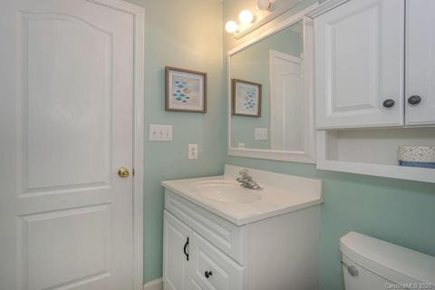 19509 Crosstrees Ln, Cornelius, NC 28031 photo 34