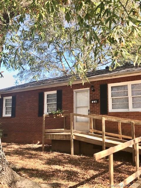 940 32nd St NE, Conover, NC 28613 photo 2