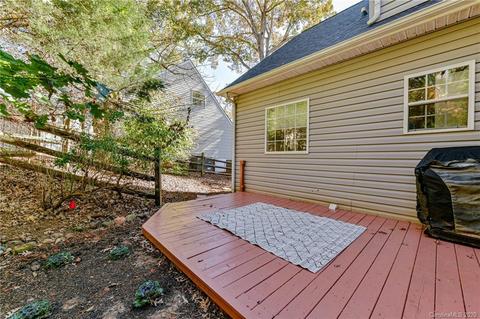 9104 Pitcairn Dr, Tega Cay, SC 29708 photo 31