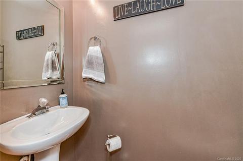 9104 Pitcairn Dr, Tega Cay, SC 29708 photo 14