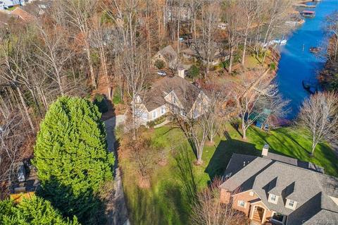 20019 Chapel Point Ln, Cornelius, NC 28031 photo 2