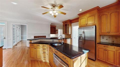 18717 Hammock Ln, Davidson, NC 28036 photo 12