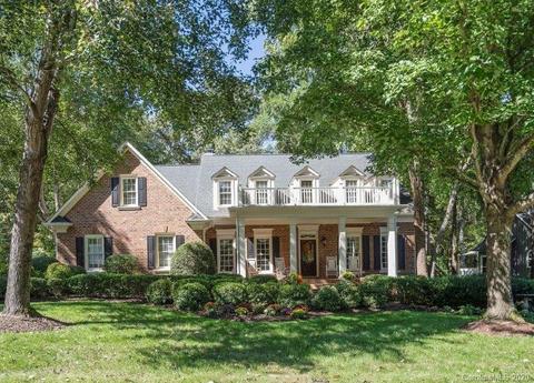 18717 Hammock Ln, Davidson, NC 28036 photo 1
