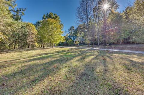 3577 Greystone Dr, Lancaster, SC 29720 photo 2